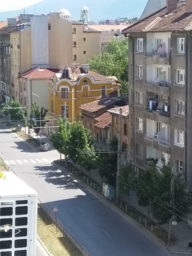 Апартаменты Modern And Old Base София Экстерьер фото
